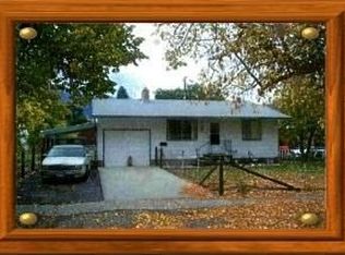 199 Carriage Rd, Hamilton, MT 59840