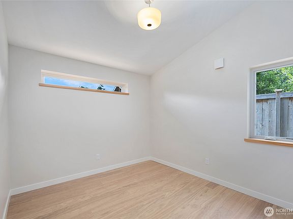 5th image of 8623 30th Avenue SW