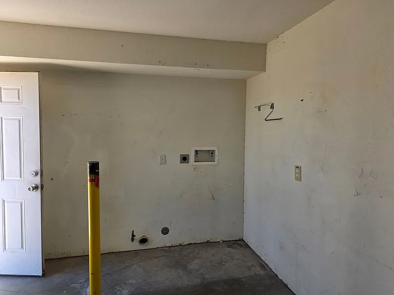 346 Rio Grande Ct — Photo 21