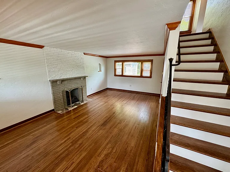 1643 Reamer St — Photo 6