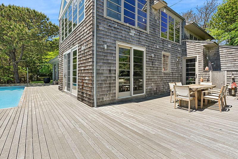 11 Ship Wreck Dr, Amagansett, NY 11930 | Out East