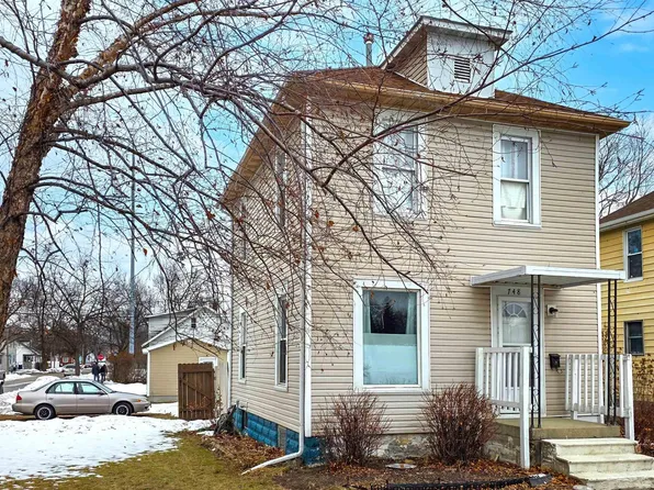 748 Conger St, Waterloo, IA 50703