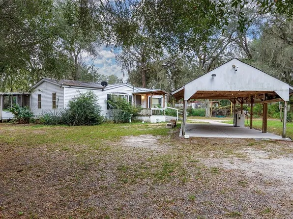 20895 SE 156th Pl, Umatilla, FL 32784