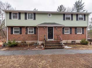 215 School St #R, Acton, MA 01720