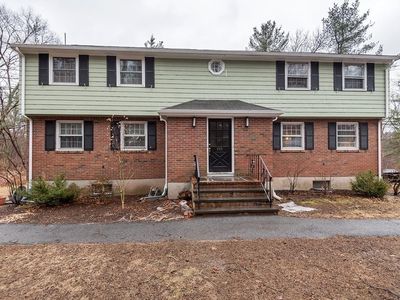 215 School St #R, Acton, MA, 01720