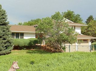 402 La Vista Rd, Pueblo, CO 81005