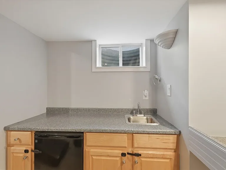 5920 Thornberry Ct — Photo 51