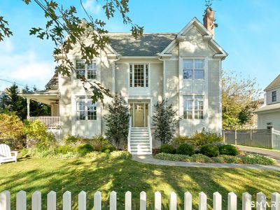 309 Birch Road, Fairfield, CT, 06824