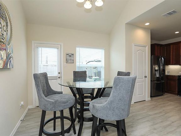 The eat-in area is convenient and open.