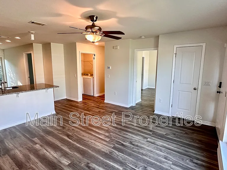 10493 River Birch Dr — Photo 4