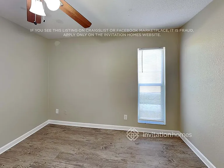 122 Van Dyck Dr — Photo 13