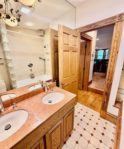 17 Holyoke St #2 — Photo 11