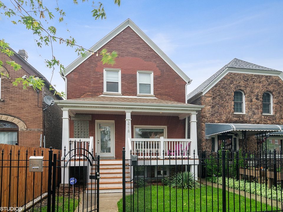 1st image of 3718 W Wabansia Ave
