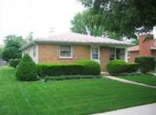 386 Heine Ave, Elgin, IL 60123