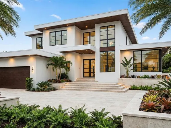 7821 3rd Ave S, Saint Petersburg, FL 33707