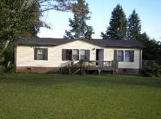 70 Blue Bird Spur, Burgaw, NC 28425