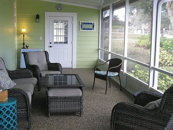 Screen Porch