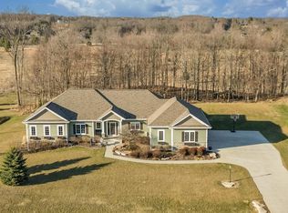 3842 Timber Stone WAY, Hubertus, WI 53033