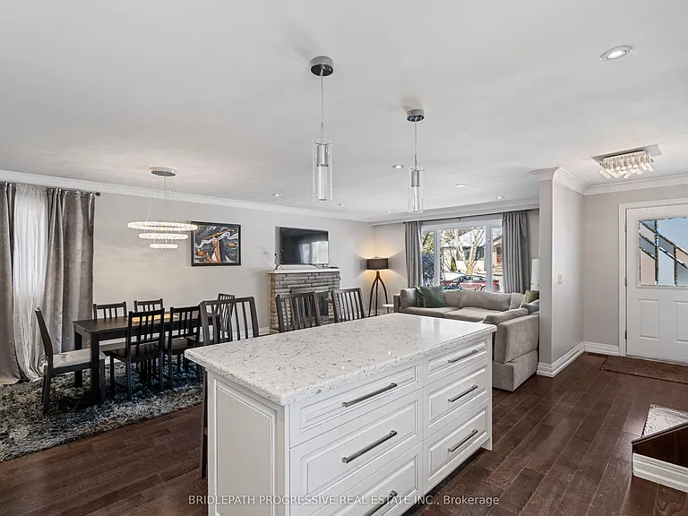 289 Burnett Ave — Photo 9