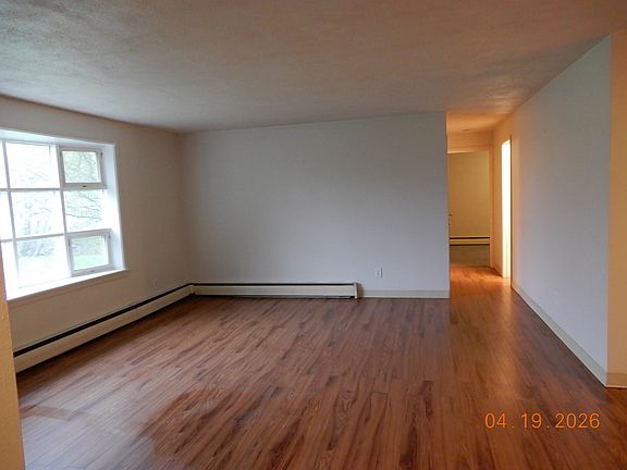 3rd image of 9295 Greiner Rd #1