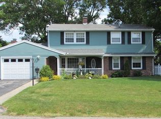 62 Temi Rd, Brockton, MA 02302