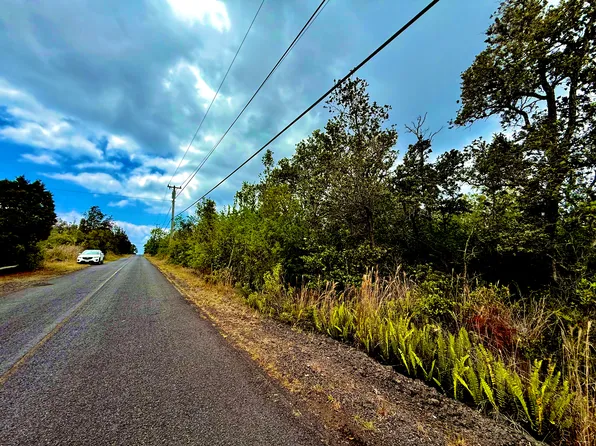 Leilani Pkwy Lot 26, Captain Cook, HI 96704