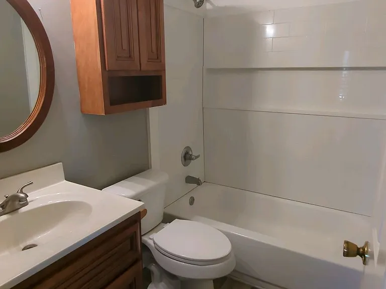 2517 Thoroughbred Dr — Photo 7