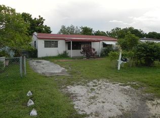 910 SW 29th Way, Fort Lauderdale, FL 33312