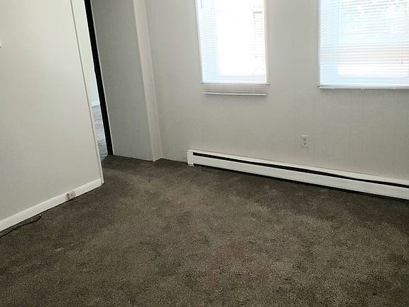 2nd image of 3408 Parkview Ave APT 14