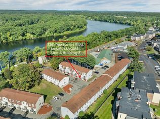 Country Club Estates, Lowell, MA 01854