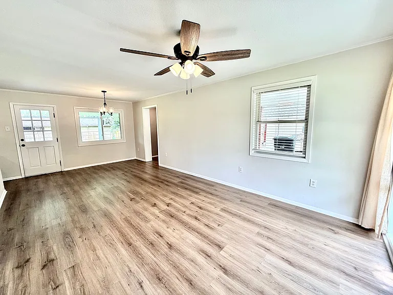 2235 E Contour Dr — Photo 4