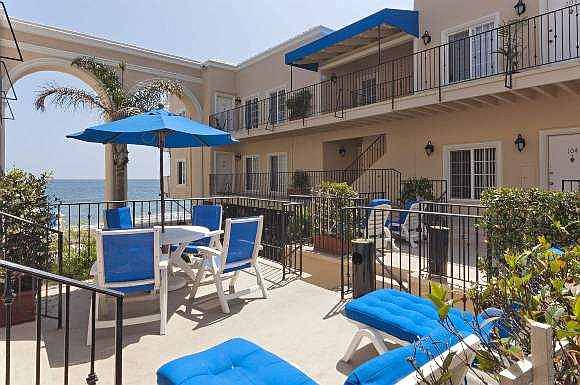 1st image of 22660 Pacific Coast Hwy APT 102