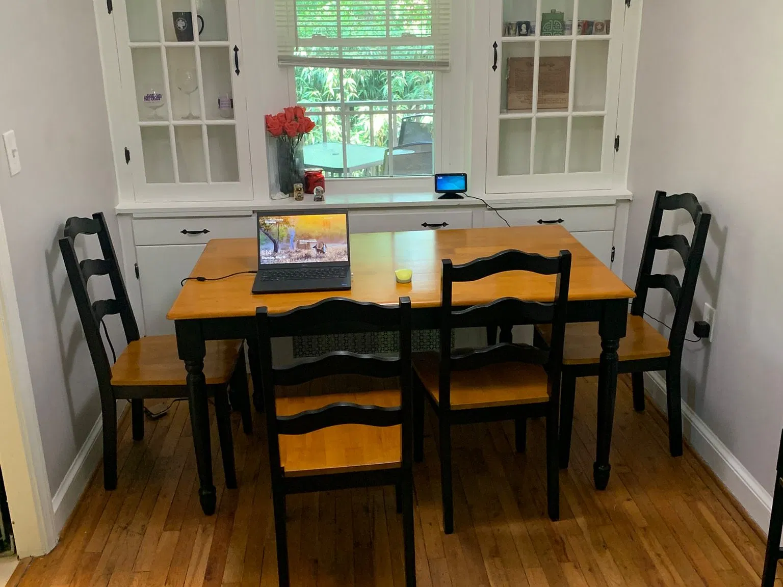 2 bed, 850 sqft, $3,050 — Photo 3