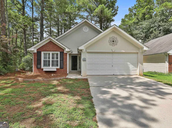 701 S Fairfield Dr, Peachtree City, GA 30269