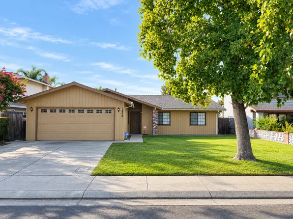 3434 Estate Dr, Stockton, CA 95209
