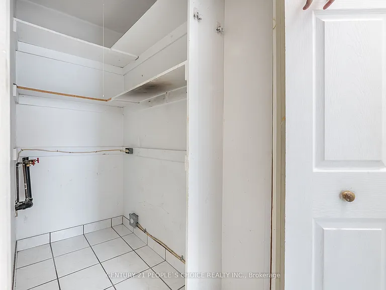 3390 Weston Rd #902 — Photo 30
