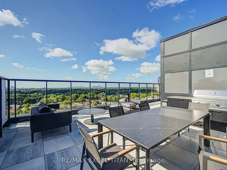 699 Sheppard Ave E #1115 — Photo 47