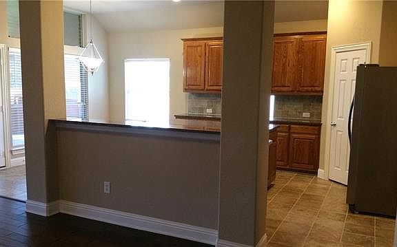 5th image of 2605 Channel Isle Dr