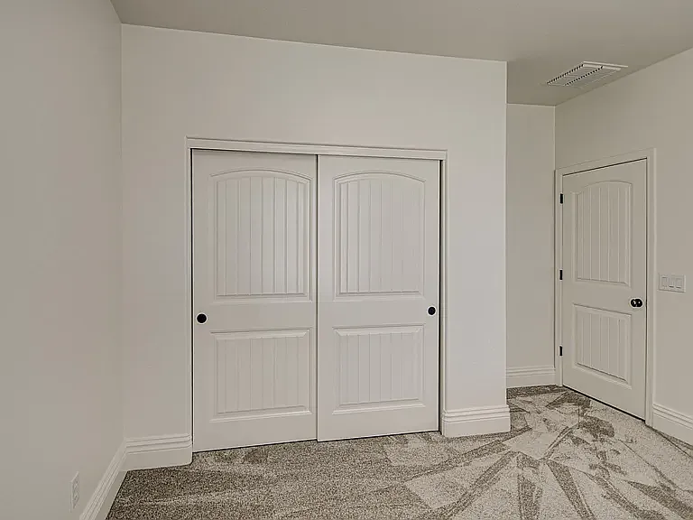 4950 S Fern Dr — Photo 10