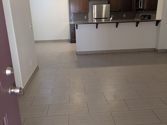 2nd image of 17582 Arrow Blvd
