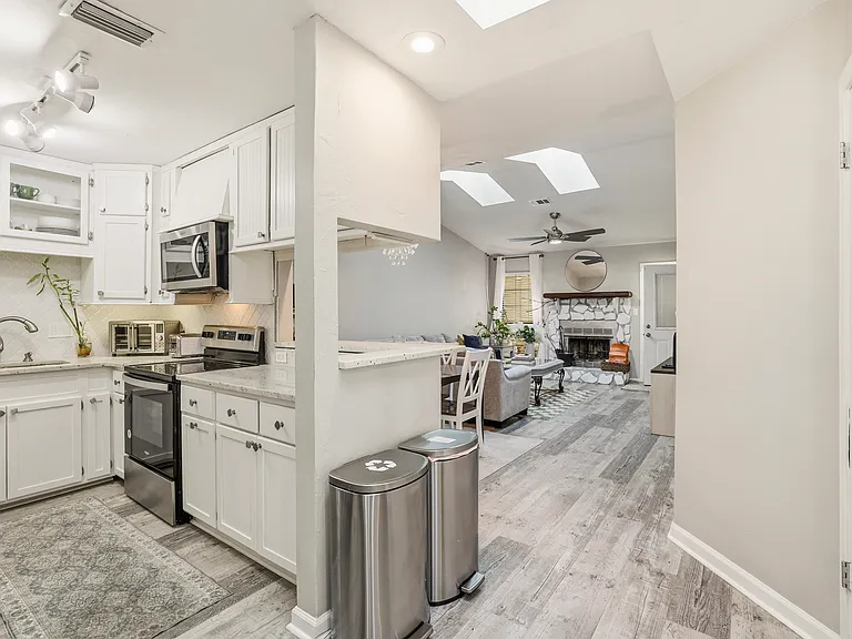 3235 Mound Dr — Photo 5