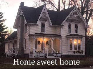 109 W Main St, Edmore, MI 48829