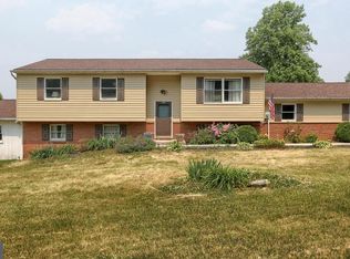 131 Willow Glen Rd, Dillsburg, PA 17019