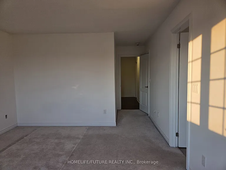 94 Cathedral Dr — Photo 14