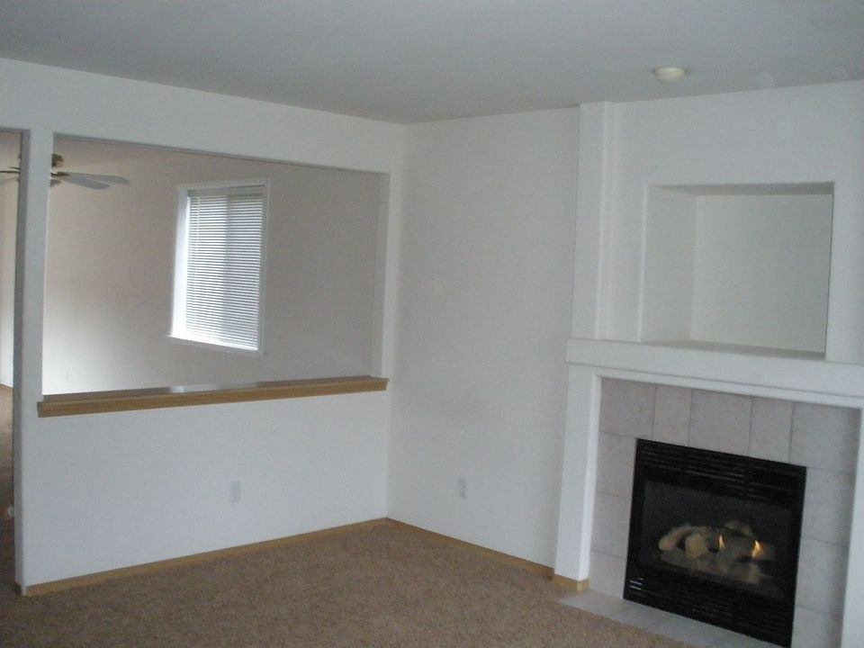 1st image of 16023 19th Avenue Ct E