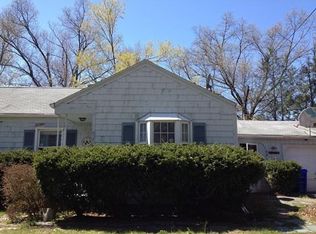 838 Grayson Dr, Springfield, MA 01119