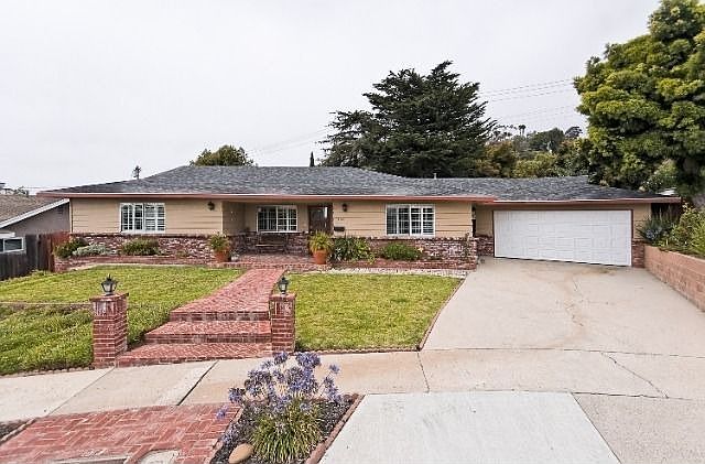 1st image of 3465 Fairmont Dr