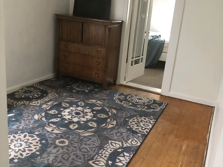 443 S Douglas St — Photo 8