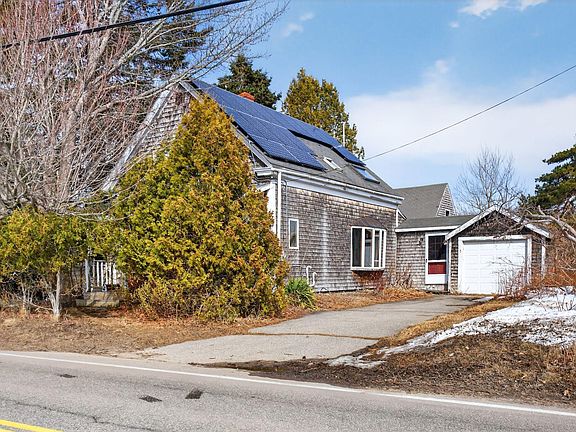 2nd image of 52 Two Lights Road