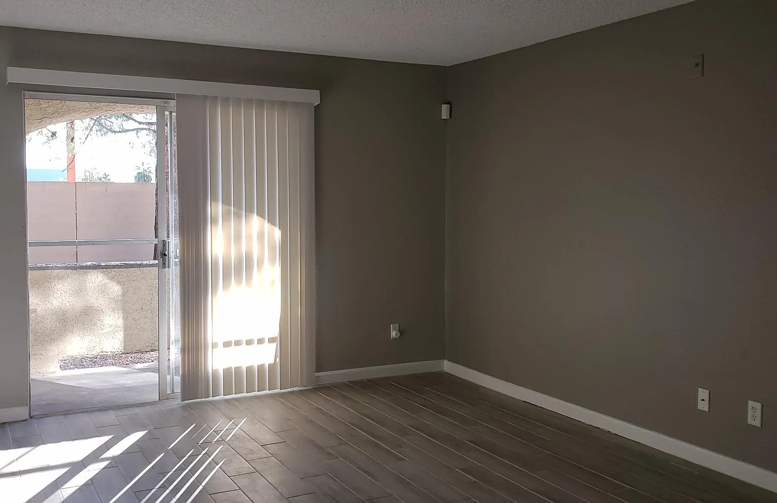 230 Mission Catalina Ln — Photo 4